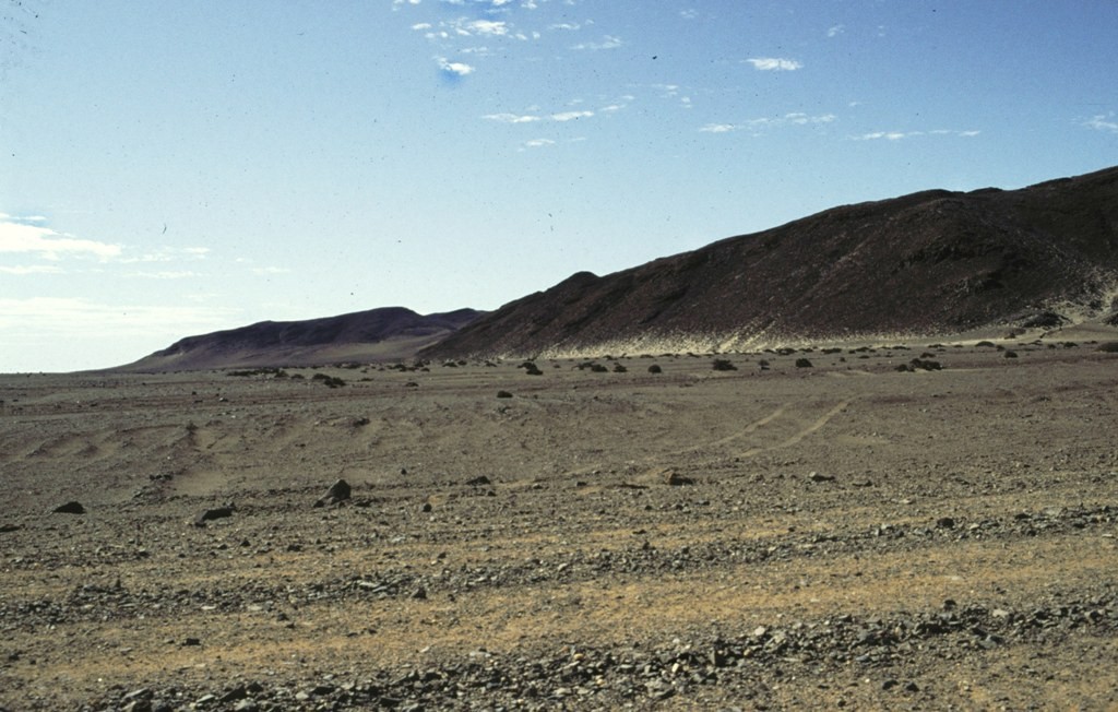 Namibie- Zuid Afrika, 1992 De tocht door deze steenwoestijn is indrukwekkend. 