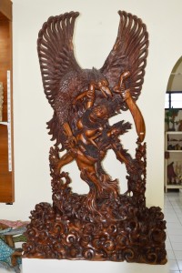 Galerie Sembahyang Wood carvers.